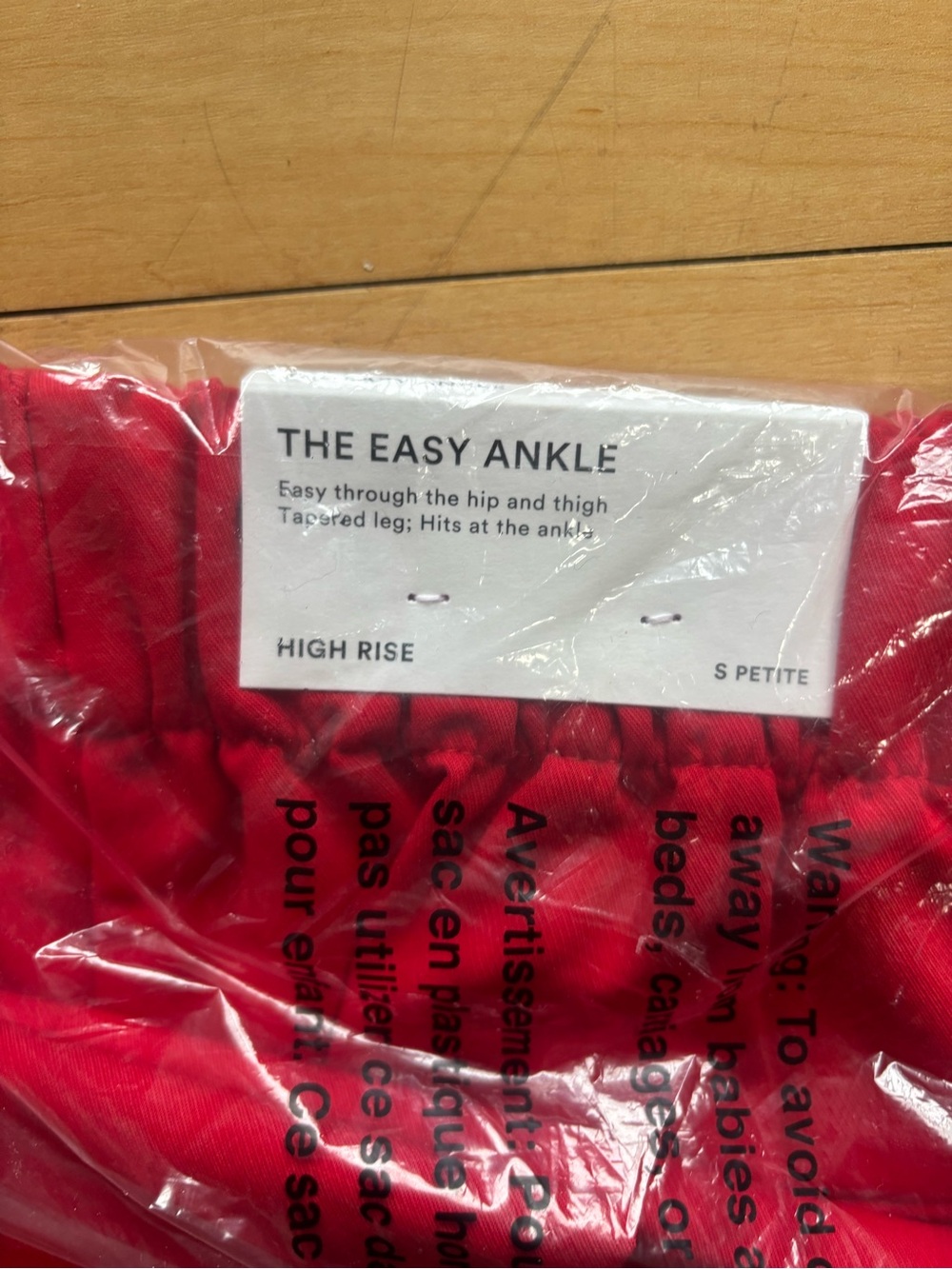 NWT Ann Taylor The Easy Ankle High Rise Pant in Red size SP
